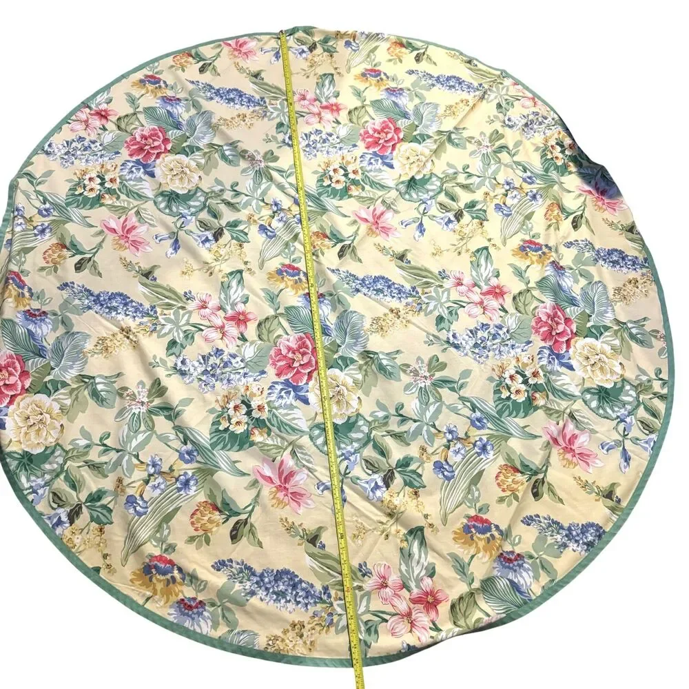 Thomasville Tablecloth 70 x 66